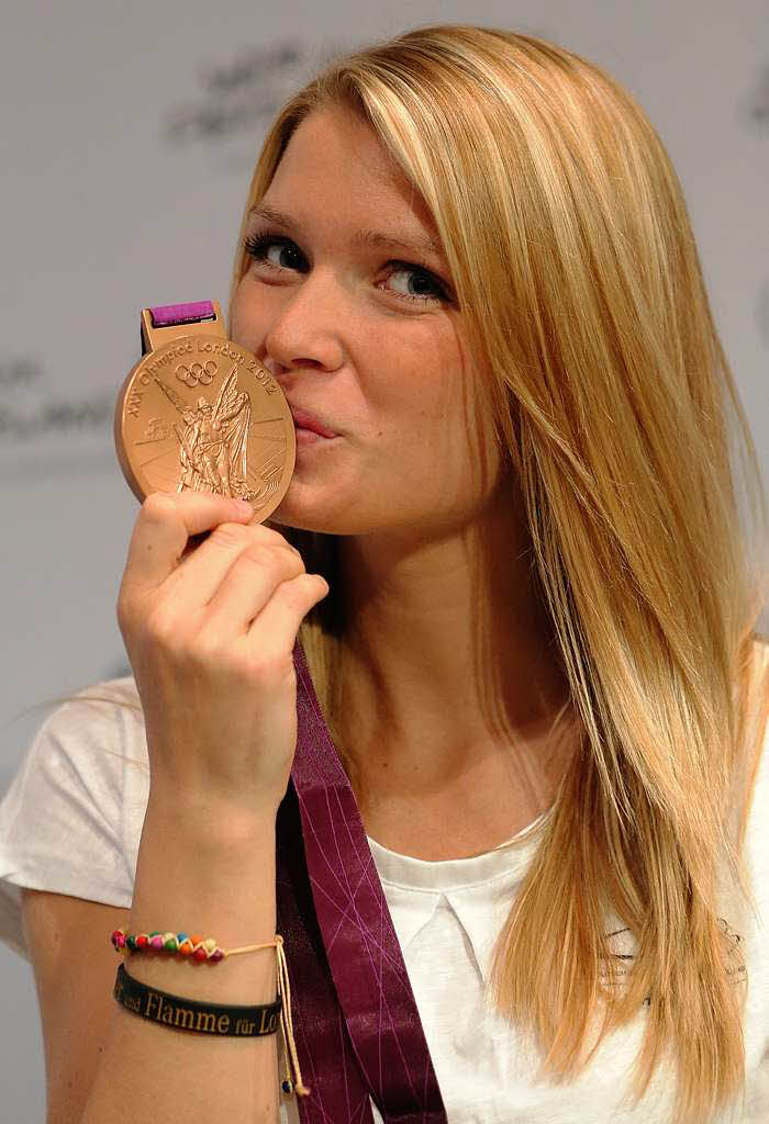 Helena Fromm sichert sich die Bronze-Medaille im Taekwondo.