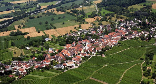 Beschauliches Dorfidyll auf dem Tllin...ngen fhrt, soll sein Tempo drosseln.   | Foto: Meyer