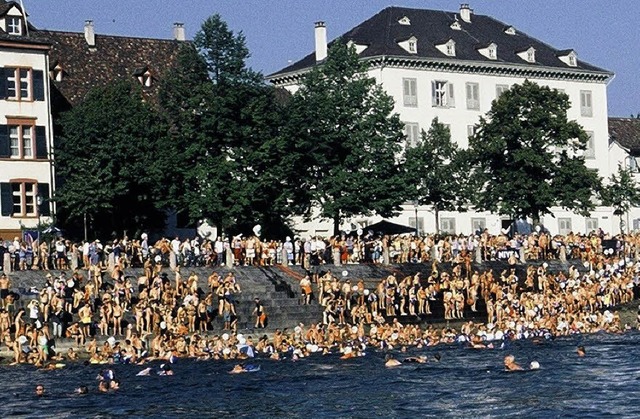 Gestern gab es optimale Temperaturen frs Rheinschwimmen.   | Foto: ZVG