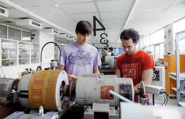 Die Hochschule ffnet ihre Labore.   | Foto: Zenker