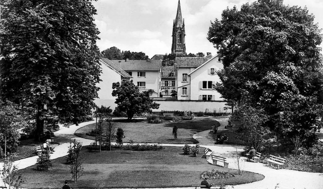 Ein Bild vom Anna-Kym-Garten anno 1962. Alles wirkt noch sehr luftig.   | Foto: Stadtarchiv (2)/sabine Ehrentreich