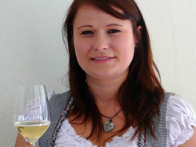 Wohl bekomm&#8217;s: Nicole Grafmller...n als neue Breisgauer Weinprinzessin.   | Foto: Laila Moscatiello
