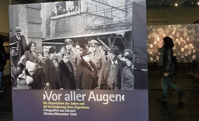 Lrracher Bildtafeln in der Berliner G... &#8222;Topografie des Terrors&#8220;   | Foto: Nikolaus Trenz