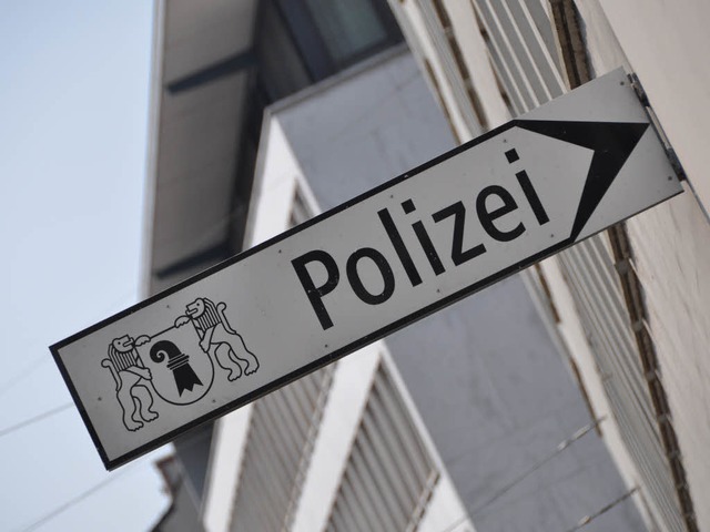 Die Polizei Basel fahndet nach drei Ausbrechern.  | Foto: Daniel Gramespacher