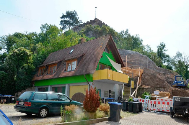 Das Haus 5a in der Marienau wird evakuiert.  | Foto: Gerold Zink