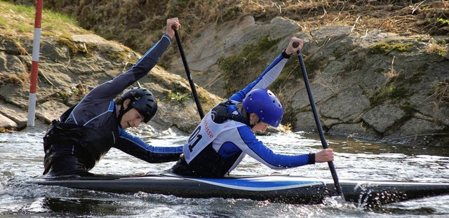 Dennis Viesel und Moritz Hottong   wur...eister der Jugend im Canadier-Zweier.   | Foto: KC ELZWELLE