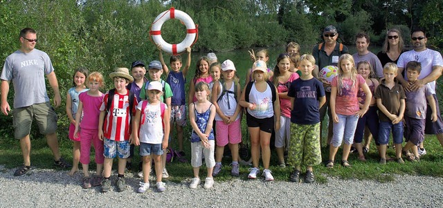 Eine Erlebniswanderung im Taubergieen...Ferienspielaktion in Rheinhausen durch  | Foto: Jrg Schimanski