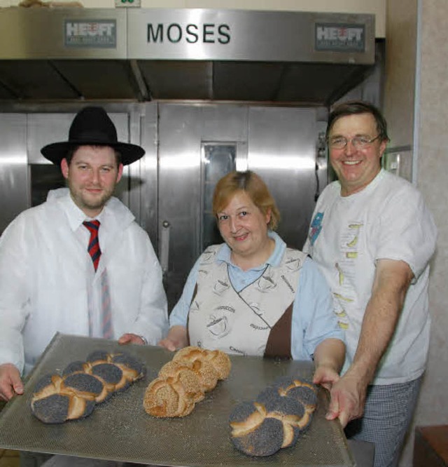 Moses heißt der Backofen in HeinerR...n, Monica Rexrodt und Heiner Rexrodt. | Foto: Nikolaus Trenz Moses heißt der Backofen in HeinerR...n, Monica Rexrodt und Heiner Rexrodt. | Foto: Nikolaus Trenz