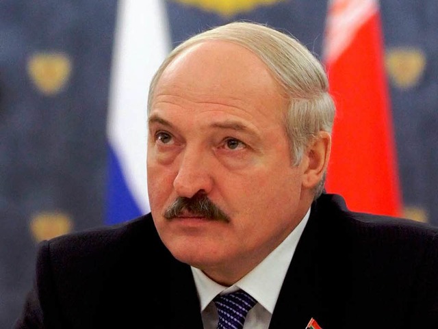 Gilt als letzter Diktator Europas: Alexander Lukaschenko  | Foto: dpa