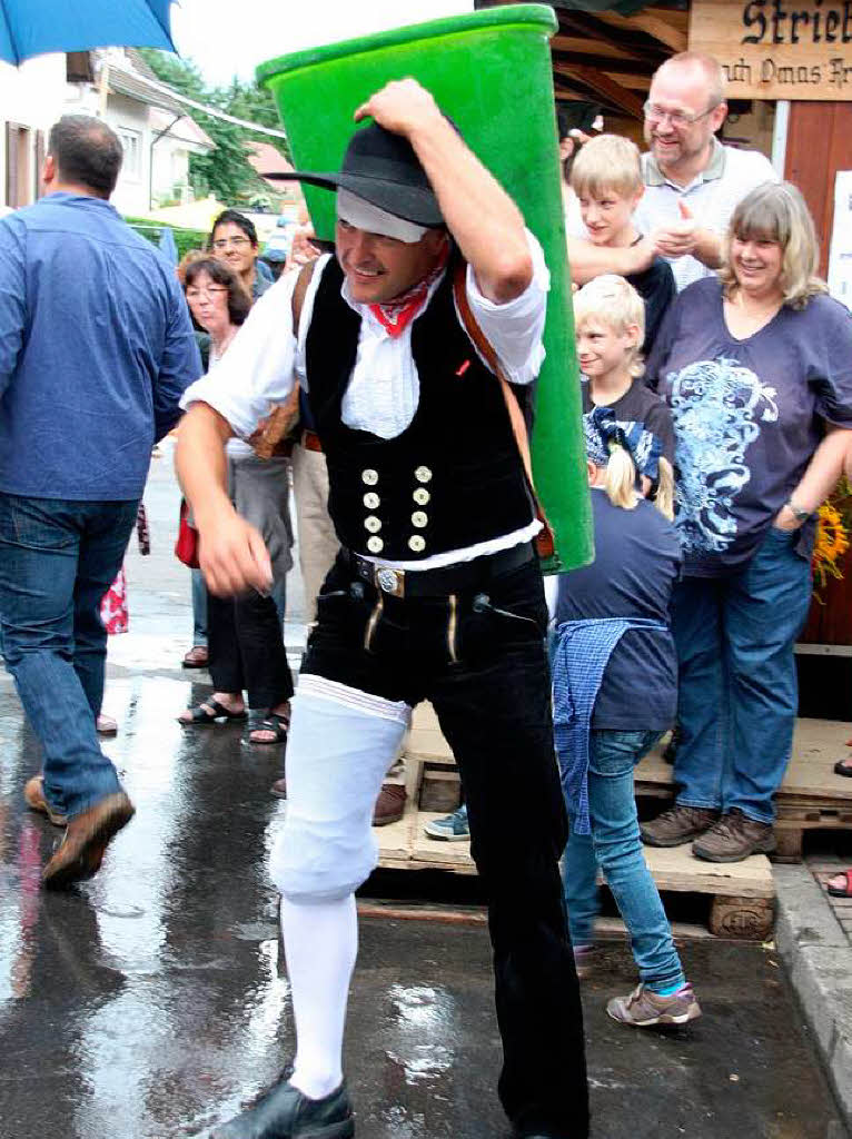 Zimmerermeister Harald Fotteler verletzt sich unterwegs.