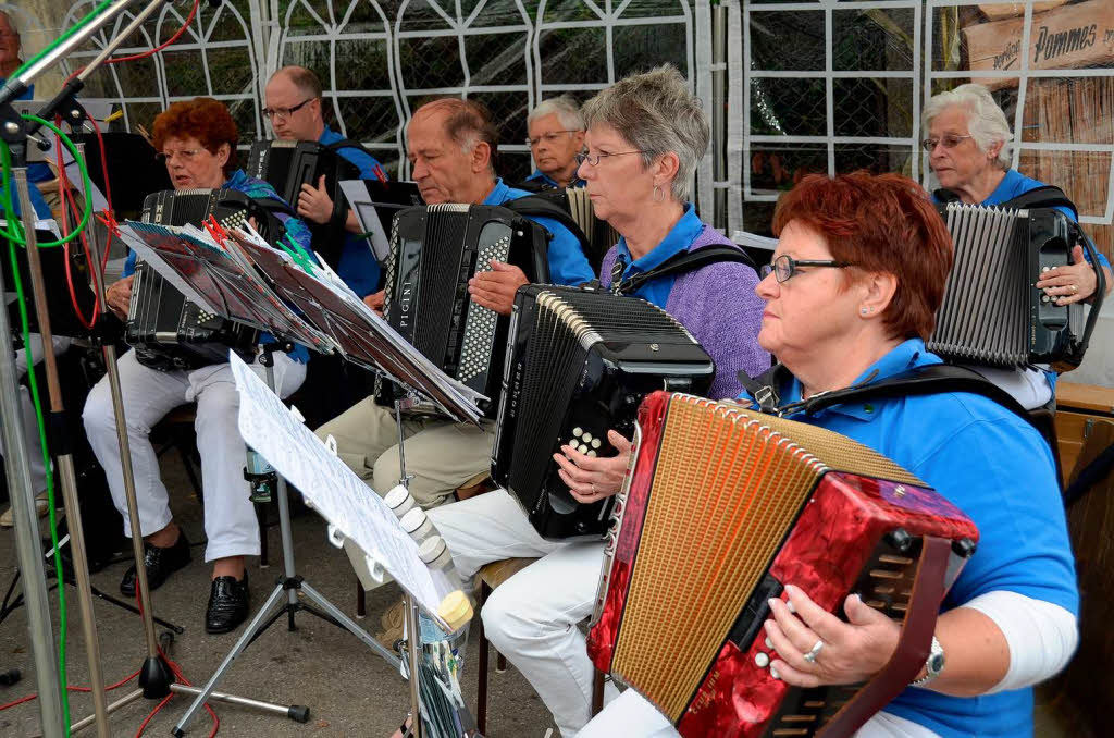 Impressionen vom Weinfest in Wolfenweiler<?ZP?>
