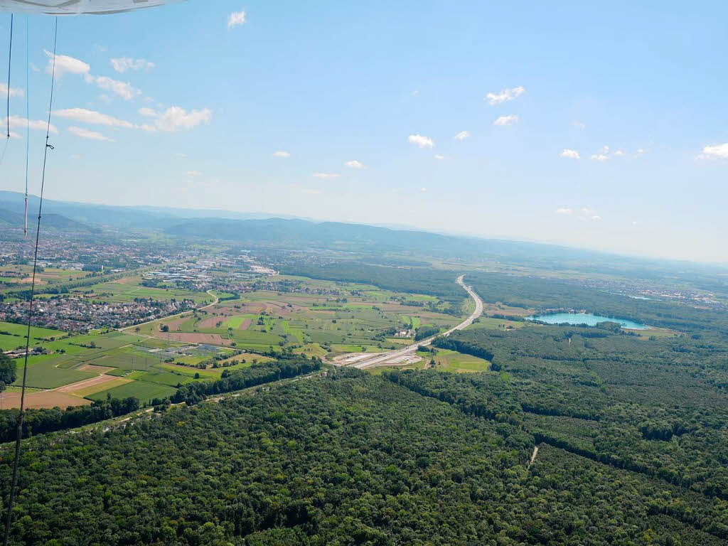 Impressionen vom Zeppelin-Flug bers Offenburger Rebland