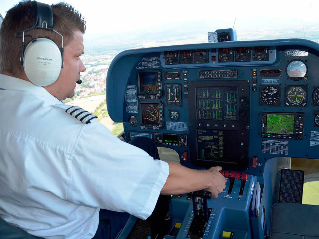 Impressionen vom Zeppelin-Flug bers Offenburger Rebland