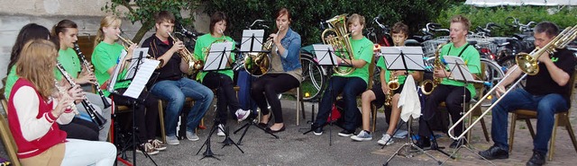 Die Jugendkapelle des Musikvereins Ble...de&#8220; des Katholischen Frauenbunds  | Foto: Marion Domann