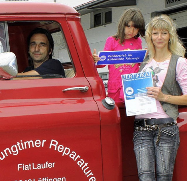 Die Zertifizierung als &quot;Fachbetri... Autohaus in Lffingen jetzt erhalten.  | Foto: Christa Maier