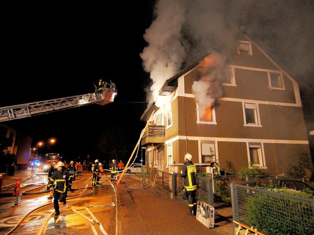 Groeinsatz in der Dinglinger Strae in Lahr.  | Foto: WOLFGANG KUENSTLE               