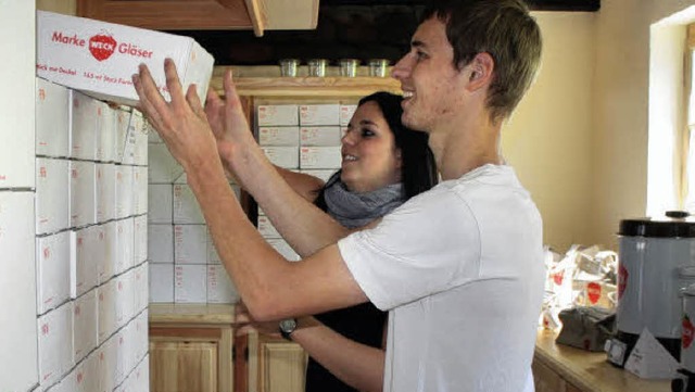 Romina Habenicht und Nico Meier knnen...hmens Weck eigenstndig wirtschaften.   | Foto: Barbara Schmidt