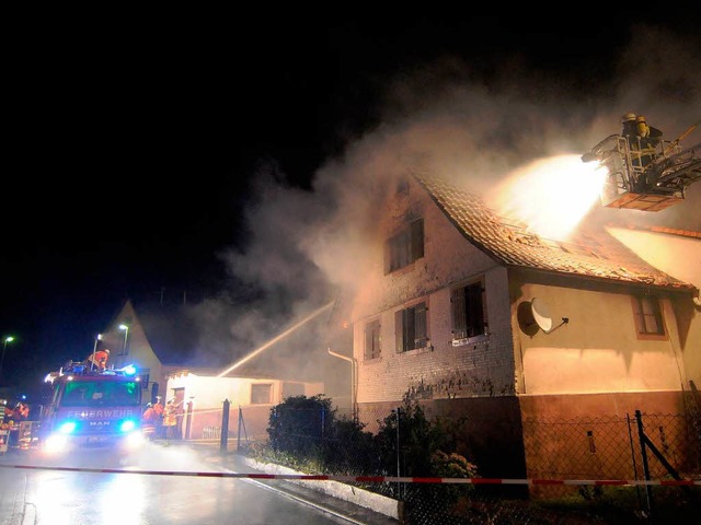 Personen kamen bei dem Brand nicht zu Schaden.  | Foto: WOLFGANG KUENSTLE               