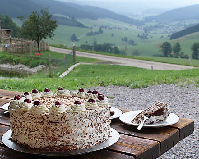 Stillleben in Sahne: Die Schwarzwlder Kirschtorte haben die Iraner verpasst.   | Foto: Marion Pfordt