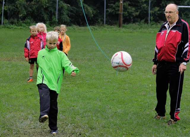 Zirkeltraining fr angehende Fuballer...erienprogramm beim Sportverein Hasel.   | Foto: Hans-Jrgen Hege