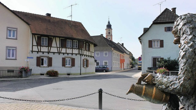 Aufgewertet wird Altdorf durch die neu gestaltete Ortsdurchfahrt.   | Foto: ulrike hiller