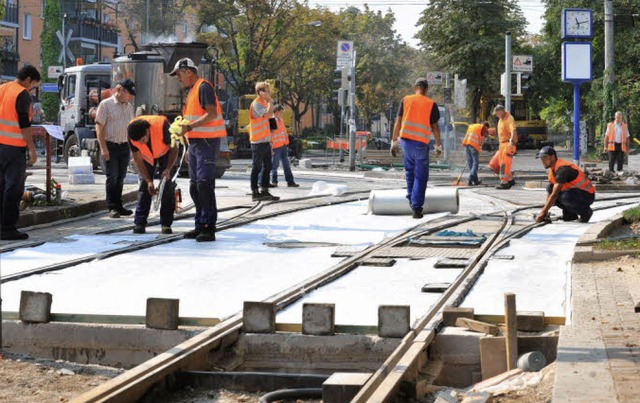 Gut sechs Wochen dauerte die 3,6 Milli... Sanierung der wichtigsten Tramtrasse.  | Foto: Eggstein