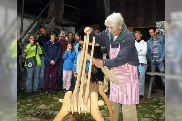 Das Leinenhemd ist echte Handarbeit