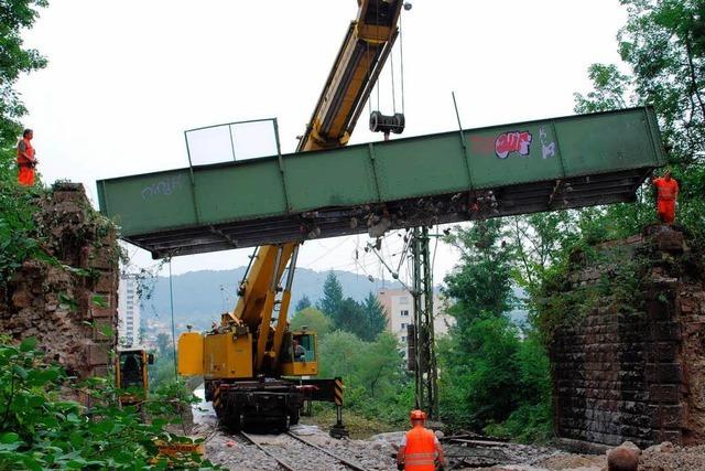 Brücke am Tüllinger Berg abgebaut – warum? Und wie?