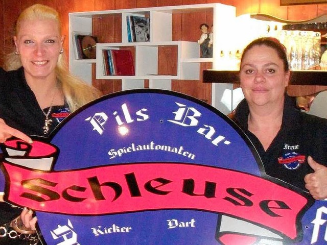 Nicole Ferner (links) und Irene Boeddeker, die Pchterinnnen der Schleuse  | Foto: Privat