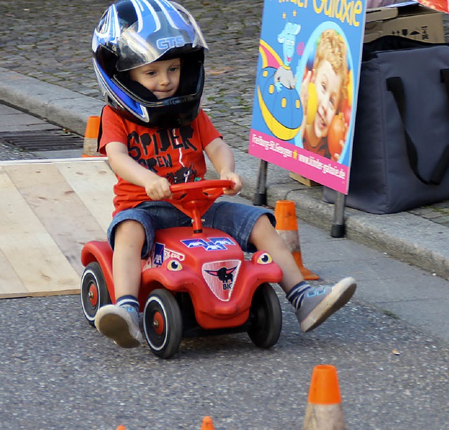 Wer mal ein richtiger Rennfahrer werde...220; die Prsentation der Herbstmode.   | Foto: Fotos: Stefanie Sigmund