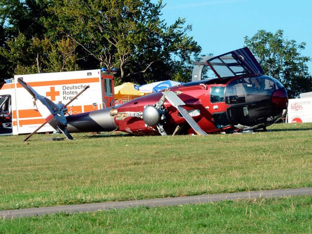 Der Hubschrauberabsturz in Metzingen  | Foto: dapd