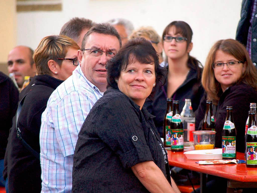 Jede Menge Spa hatten die Besucher beim Hrdpfelfscht in Rickenbach.