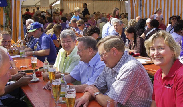 Viele genossen die schne Atmosphre des Katzenmooser Bergfests am Wochenende.    | Foto: Elfriede Mosmann