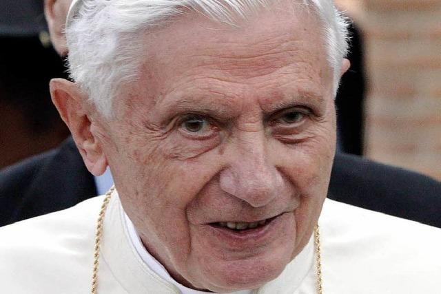 Papst Benedikt XVI.: Keine Waffen mehr für Syrien