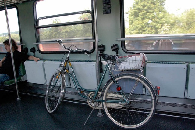 Wer im Zug ein Fahrrad transportiert, ... Auf Kulanz zu hoffen, ist trgerisch.  | Foto: trul