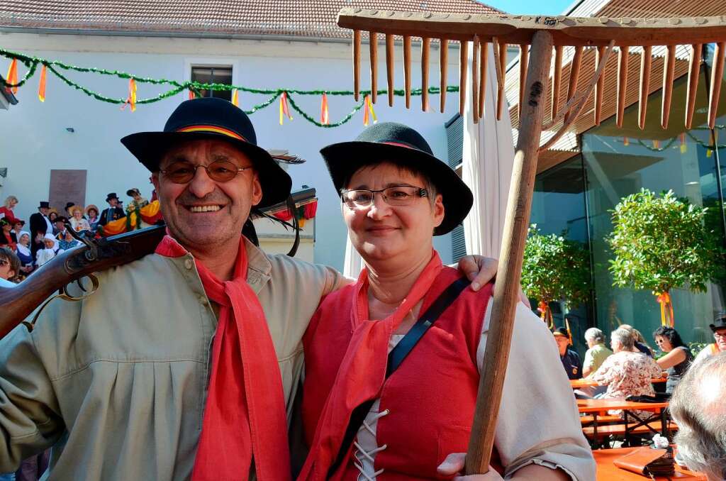 Offenburger Freiheitstag 2012: Veronika und Edgar Fleig aus Kappel-Grafenhausen, Mitbegrnder der Altdorfer Revoluzzer