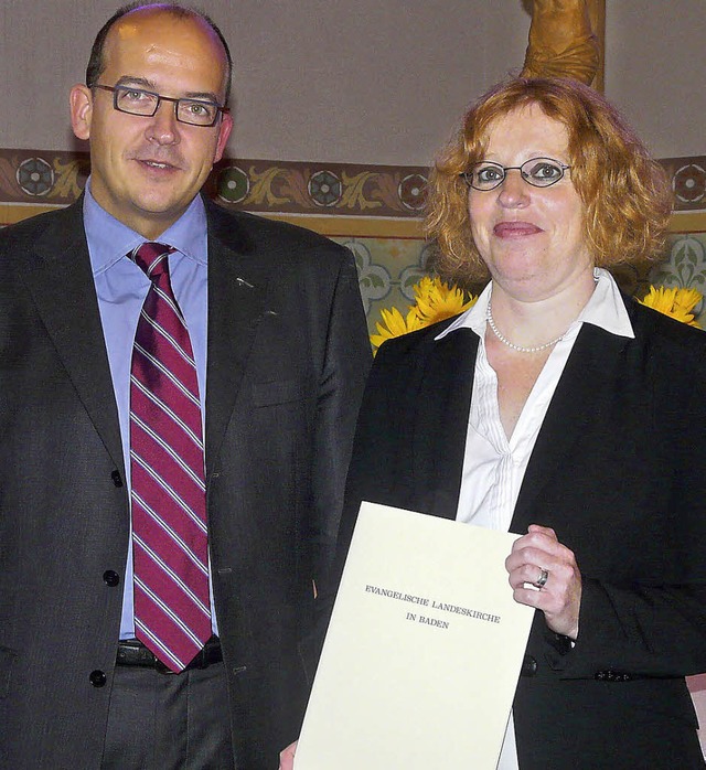 Dekan Rainer Becker hat Christine Egen...nnenweier und Wittenweier eingefhrt.   | Foto: Reiner Beschorner