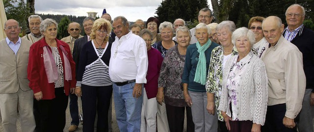 Vor mehr als 50 Jahren besuchten sie g...h die Jahrgnge 1939 bis 1942 wieder.   | Foto: Eva Korinth