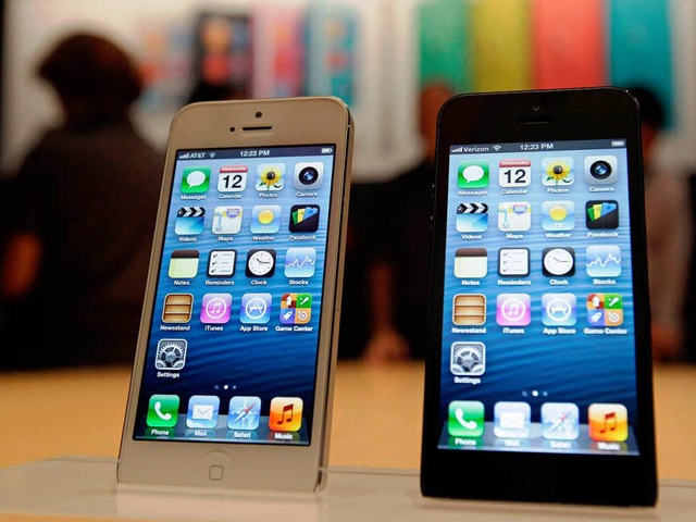 Das neue I-Phone treibt den Aktienkurs fr Apple nach oben.  | Foto: dapd