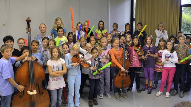 Mit Spa bei der Sache: Die ersten Schler des Musikzugs am Scheffelgymnasium.   | Foto: Svenja Heber