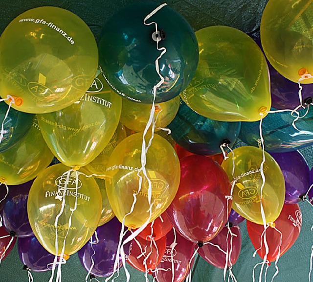 Bunte Luftballonstrue beim GFA-Jubilumsfest.   | Foto: Privat