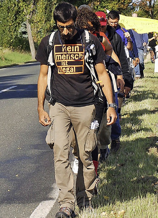 Der Flchtlingsprotestmarsch   | Foto: Guyton