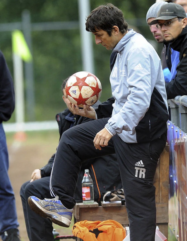 Multitalent: Andreas Binder ist Traine...n strmischen jugendlichen Liebhaber.   | Foto: Seeger