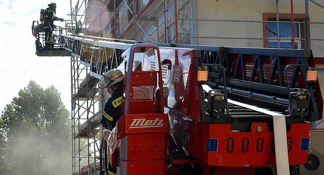 Rauch und Feuer waren schnell unter Kontrolle.   | Foto: Carlotta Ghne