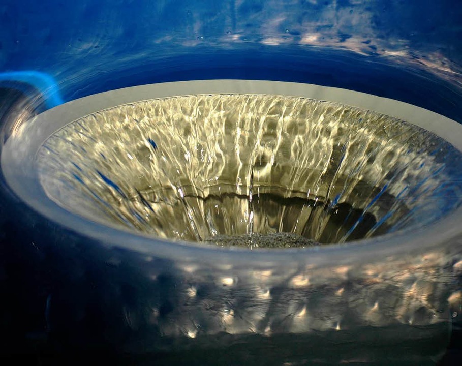 Das Chlorid im Breisacher Trinkwasser greift Leitungen und Rohre an.  | Foto: rainer klotz