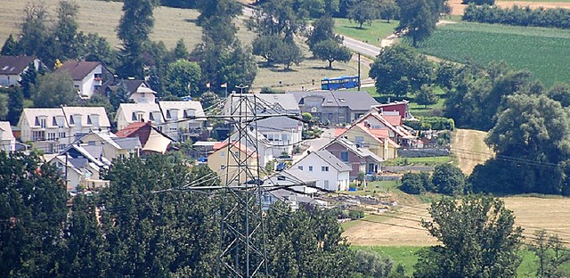 An Rmmingen vorbei ins Tal hinab &#82...er Ortsumfahrung wieder gekippt wird.   | Foto: Frey