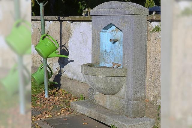 rger auf dem Friedhof