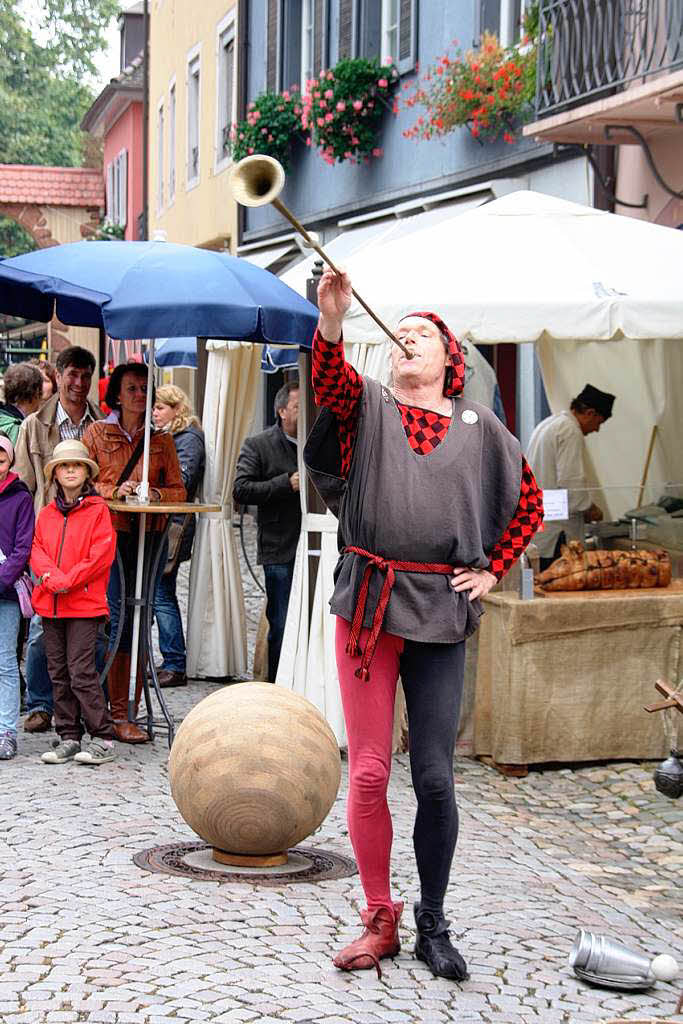 Reise in die Vergangenheit: Rund 600 Akteure verwandeln Staufen bei den STAdtGESchichten in eine groe Bhne.