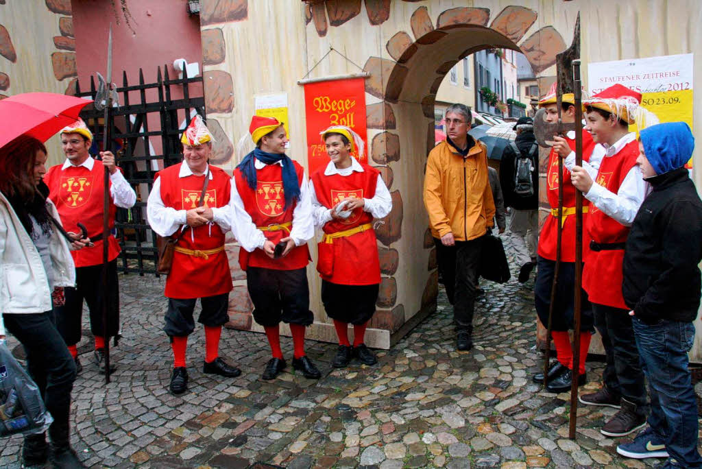 Reise in die Vergangenheit: Rund 600 Akteure verwandeln Staufen bei den STAdtGESchichten in eine groe Bhne.