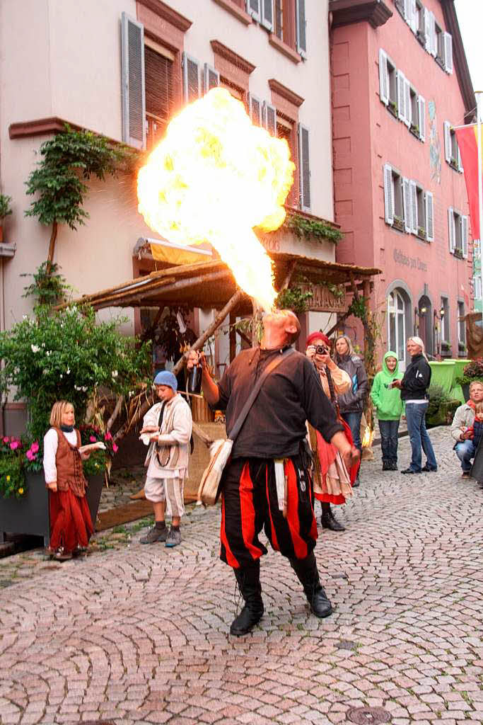 Reise in die Vergangenheit: Rund 600 Akteure verwandeln Staufen bei den STAdtGESchichten in eine groe Bhne.